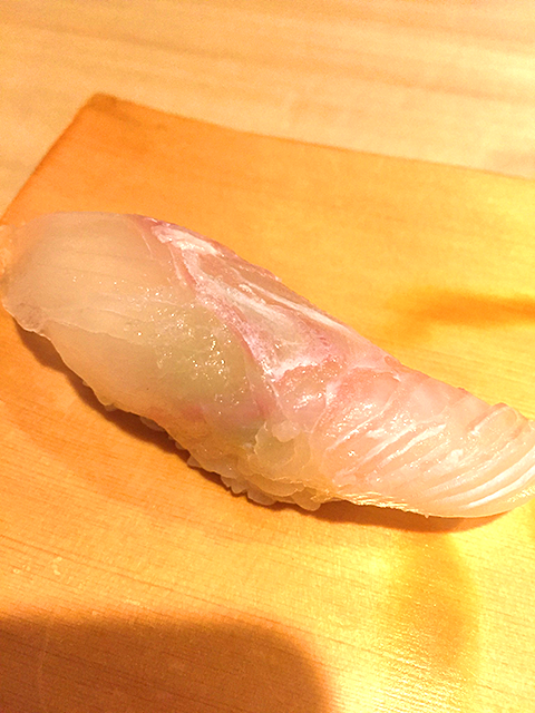 小樽のお寿司屋さん 高大 ヒラメのコブ〆
